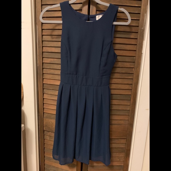 dillards navy blue formal dress